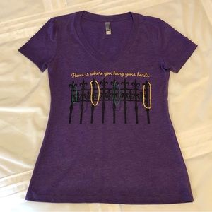 Fleurty Girl - Short Sleeved Tee - L - New Orleans, Mardi Gras